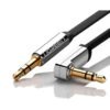 Cable plano de audio auxiliar Ugreen con miniconector de 3.5