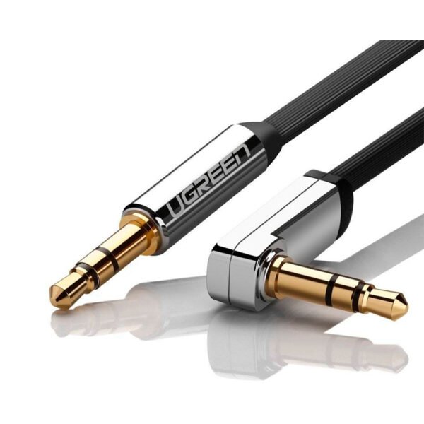 Cable plano de audio auxiliar Ugreen con miniconector de 3.5